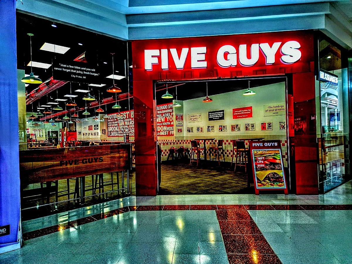 Five Guys Dudley (Merry Hill)